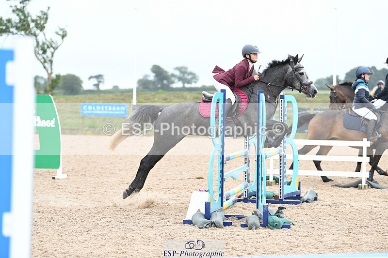 250807-112320-00634 - 90cm Round 1