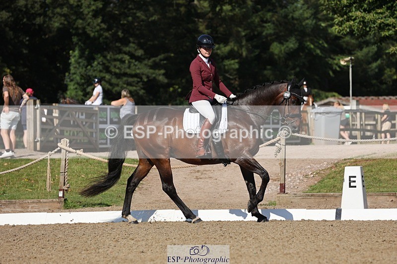 240719-092614-00141 - 305-Eleanor_Halton-Fairway's_Finale