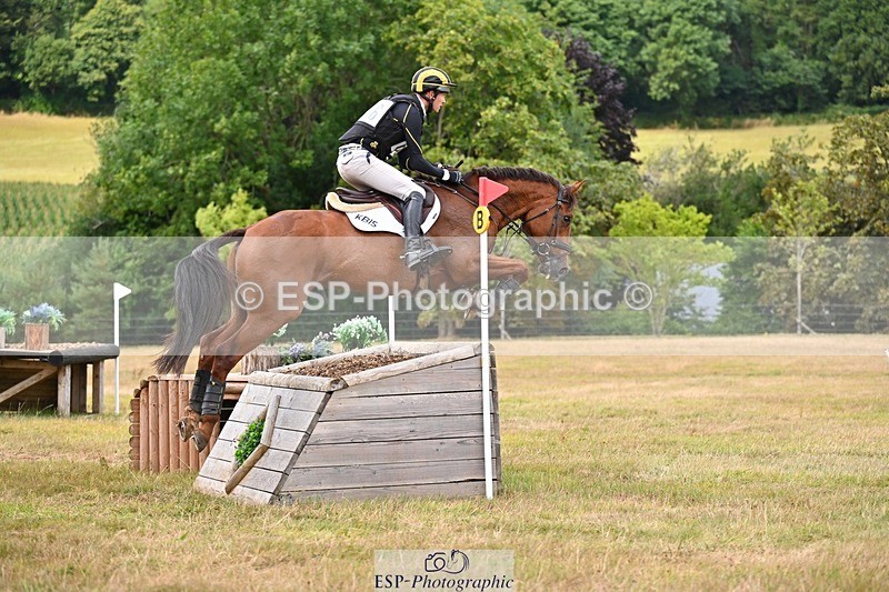 250803A-153706-16052 - O-686-Tom.Rowland-YOULL.NEVER.WALK.ALONE