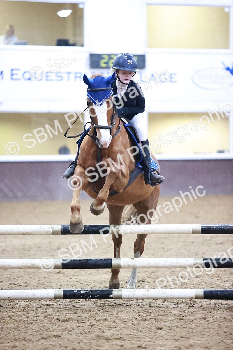 SBM_001801 - Class 9 - Pony Intro 75cm