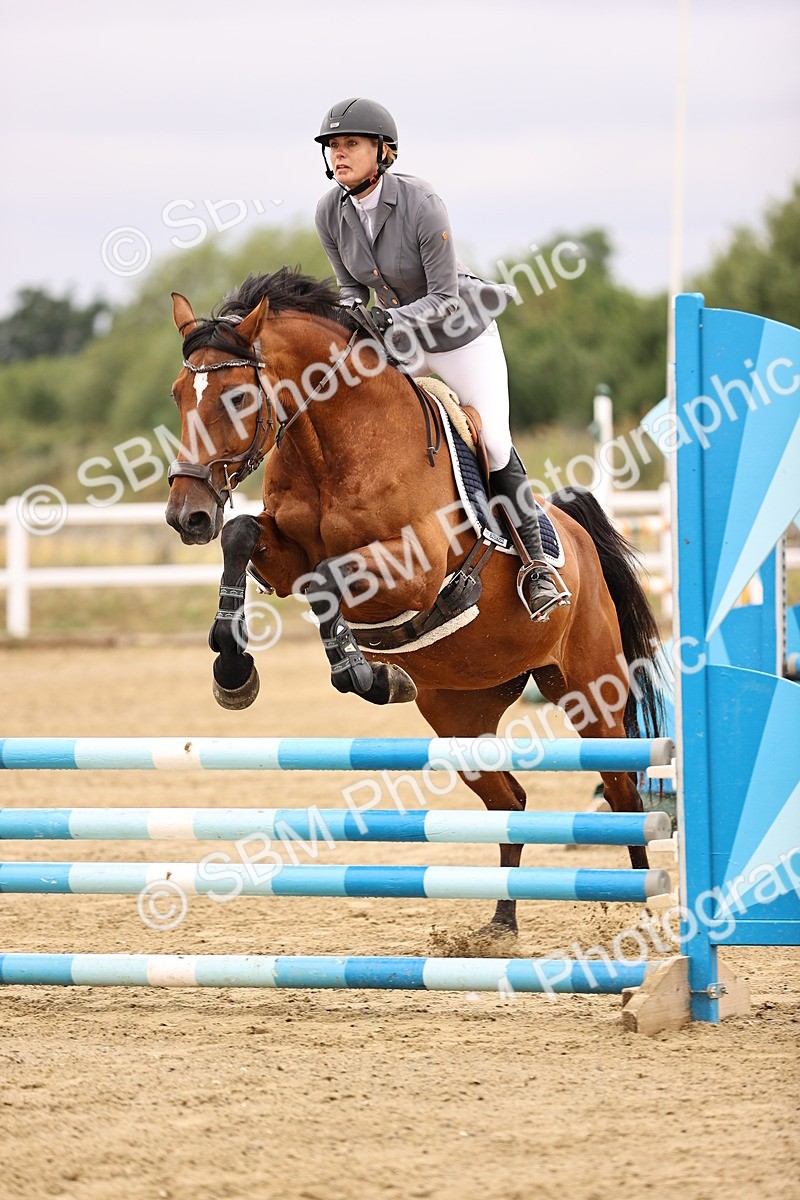 SBM_024293 - Class 8 - Clear Round