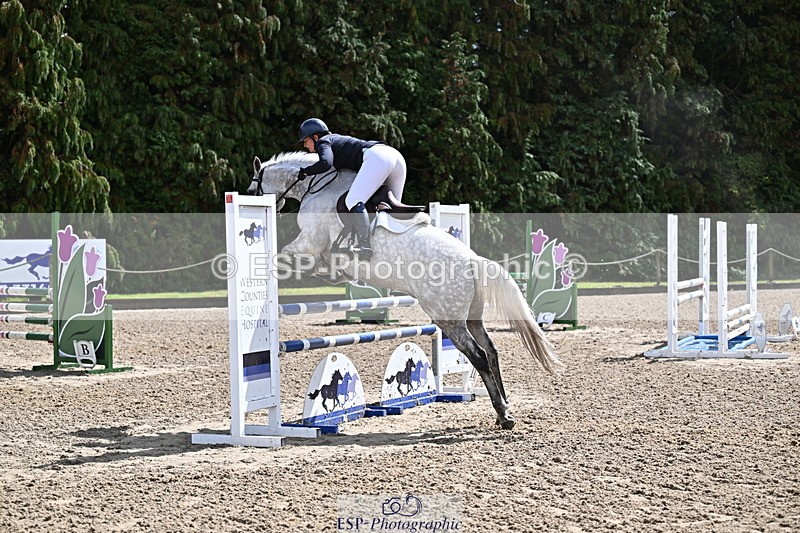 250831A-124947-10426 - Cls 42 Snr 1m Grand Prix