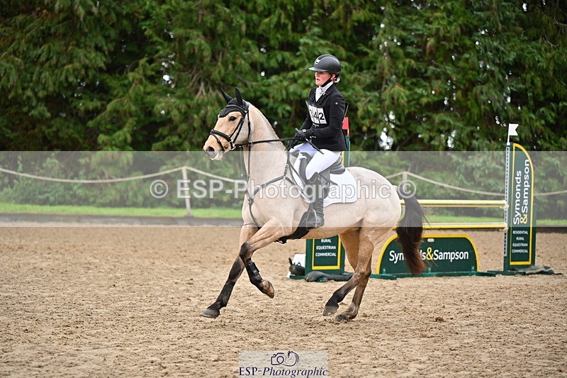 251026A-112133-23949 - D-342-Jessica.Saunders