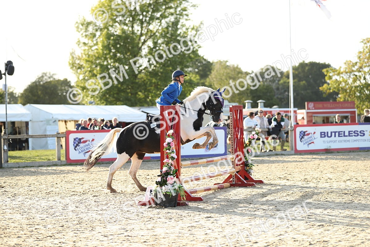 SBM_54186 - J23 - Junior Horse 70cm Championship
