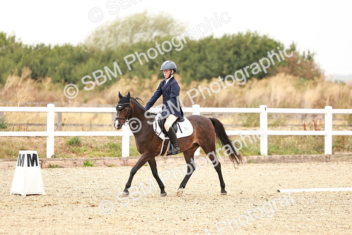 SBM_000031 - Class 1 - Intro 2 Warm Up 9.00-9.35