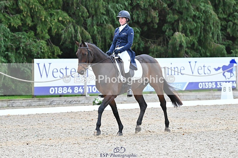 231019-151535-04735 - 133-FOXENHOLE-Laura.Elliott-DR