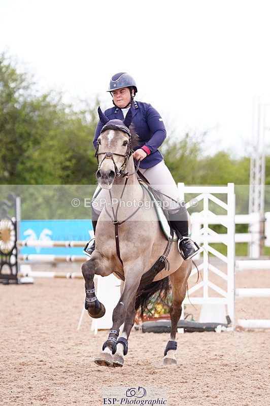 240506A-153854-09931 - Cls 21 Club 80cm