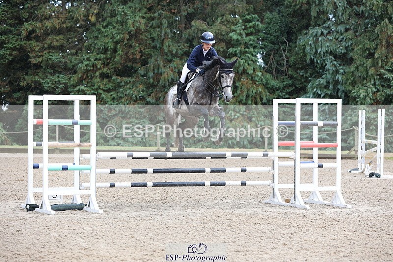 250831A-130424-10234 - Cls 42 Snr 1m Grand Prix