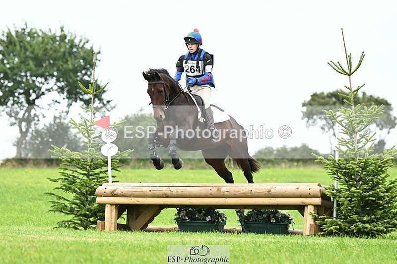 240831A-143802-04688 - 264-Katie.Mathias-BERNIE