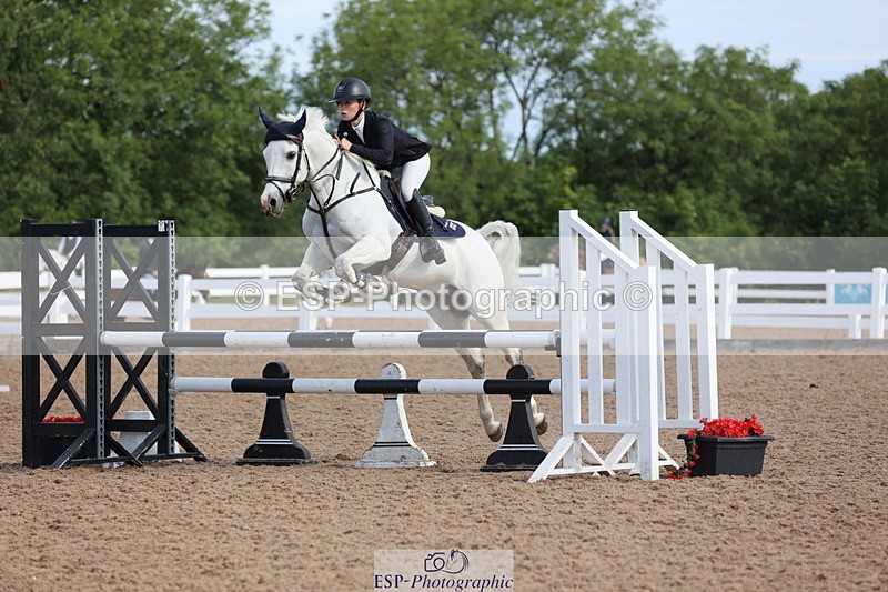 240629A-085712-02782 - Cls 16 British Novice and 80cm Open