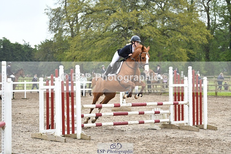 230512-094825-00396 - Cls 10 Snr 85cm Schooling