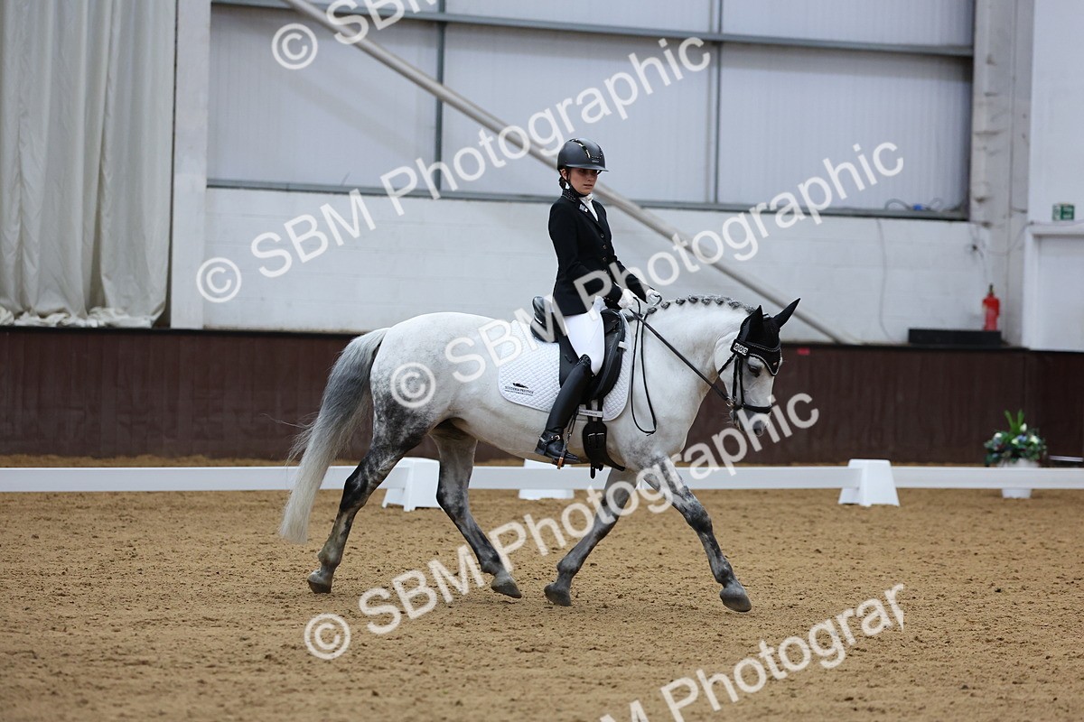 SBM_016494 - Class 16 - Novice FSM - 11.50-12.38