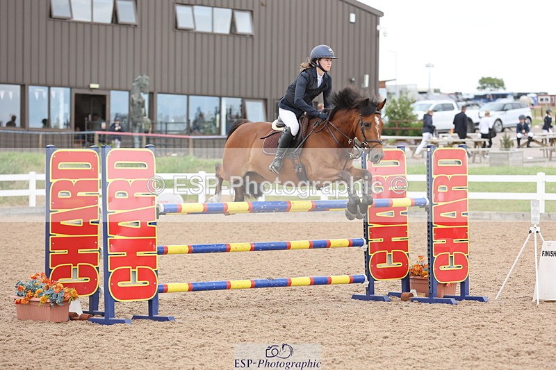 240630A-161226-15070 - Cls 33 Foxhunter and 1.10m Open