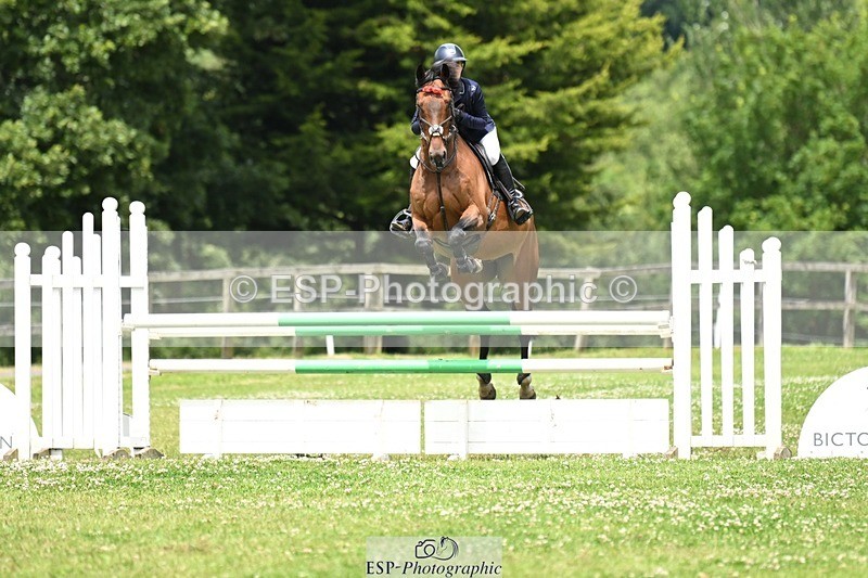 240706-131405-15724 - Cls 41 1.10m Open