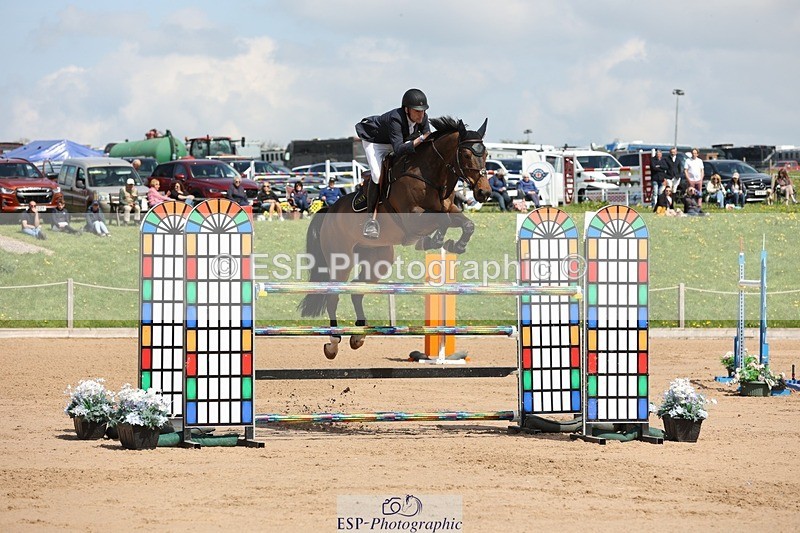 250427-125113-16805 - Cls 12 - 2 Star Big Tour L Ranking GP start to break