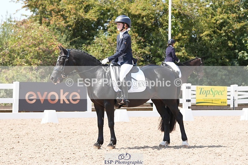 250817-135204-10520 - 171-Jessica.LaceyMoelwyn.Lowri.Ddu