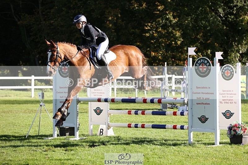 231022-104533-24724 - 667-BAILE.NA.CROISE-Emma.Pine-TrotUp+SJ