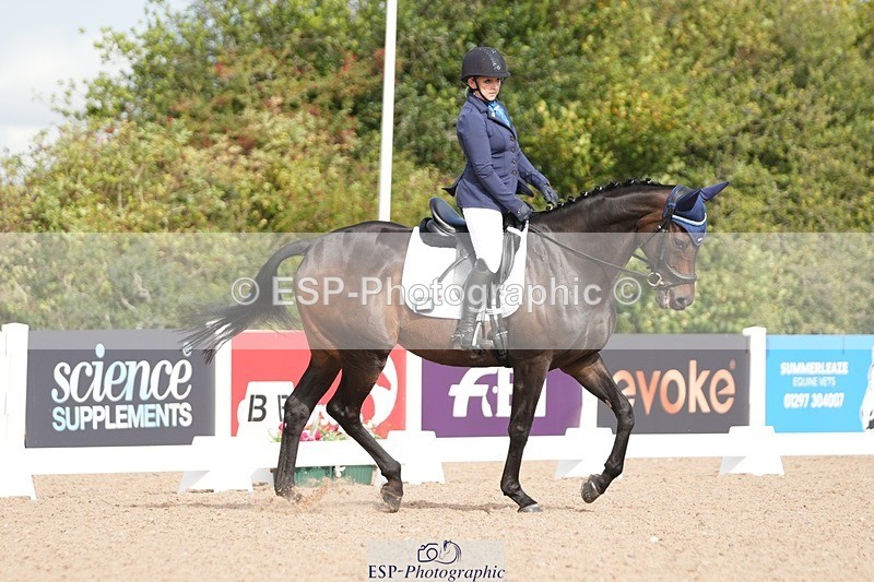 250906-103638-01297 - 033-Caroline.HeardNever.Wait