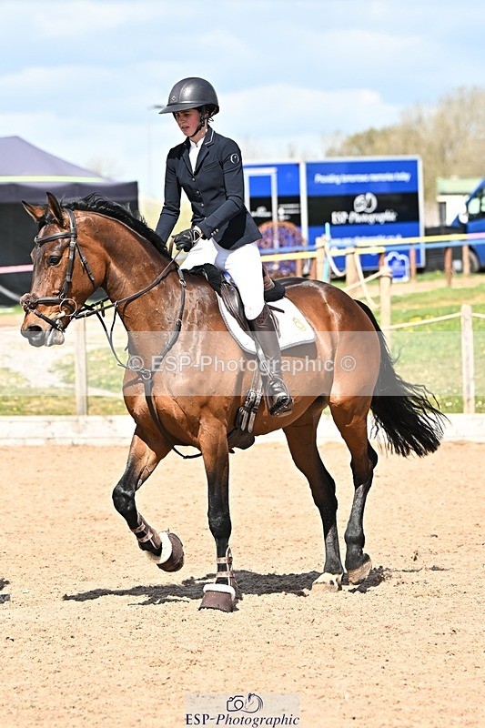 250416-132727-01076 - Cls 4 Newcomers and 1.10m