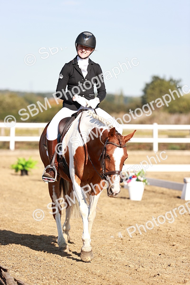 SBM_004220 - Class 12 - Novice 5 - 9.07-10.10