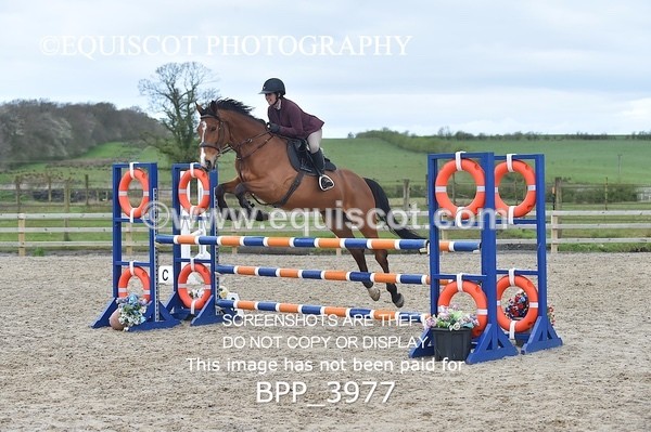 BPP_3977 - CLASS 4 Senior Newcomers/ 1.10m Open