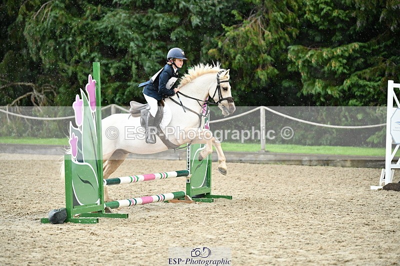 251004A-110929-00551 - Classes 4 & 5 50cm