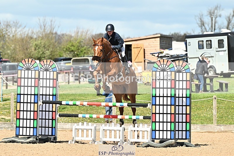 250416-145710-01542 - Cls 6 Foxhunter and 1.20m