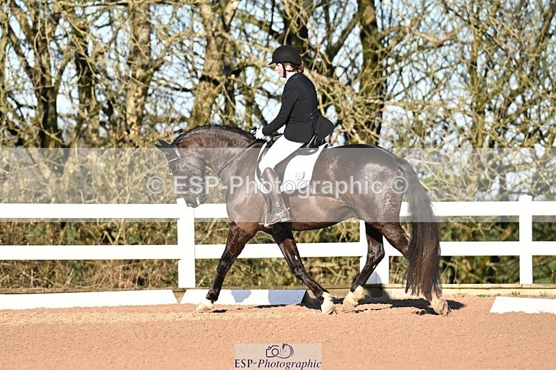 260214-093530-03276 - 133-Caroline.Squire