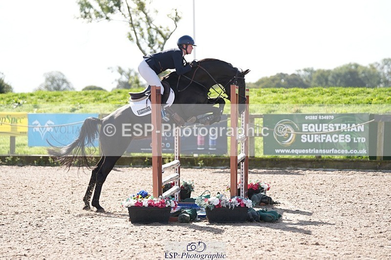 250913-103744-06201 - Cls 14 Snr Newcomers