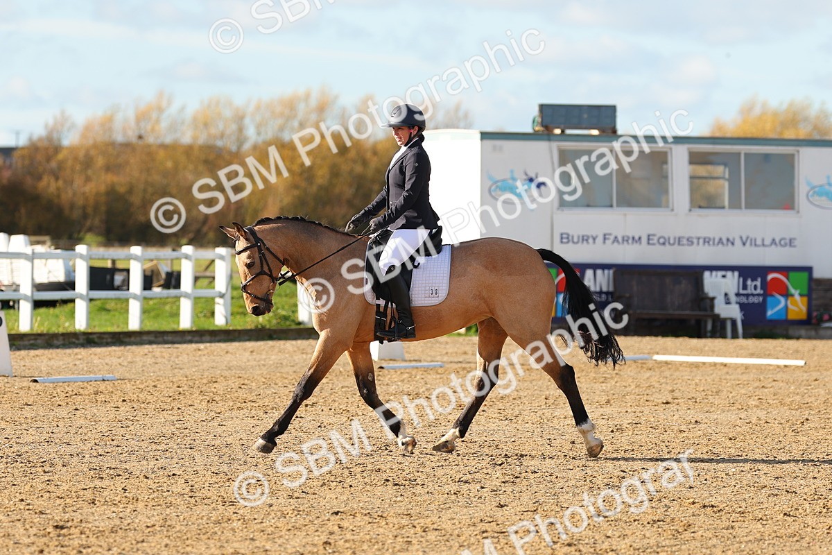 SBM_001073 - Novice 5