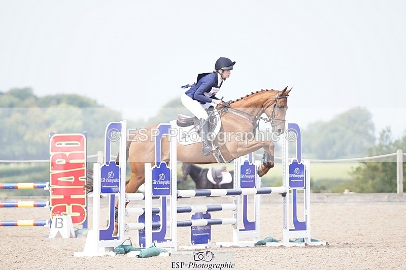 240831A-121022-01440 - 018-Tabitha.Trevelyan-Johnson-DUEL.IN.THE.SUN