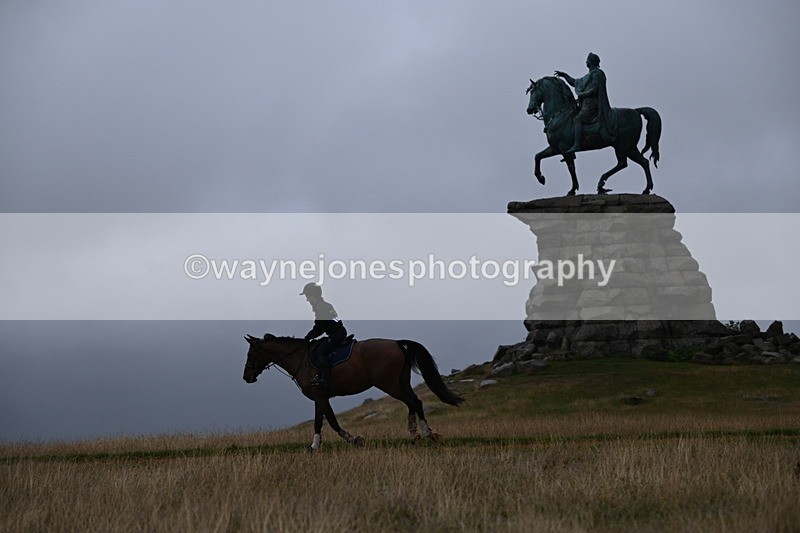 DSC_1732 - Time at Statue 12:13 to 12:32