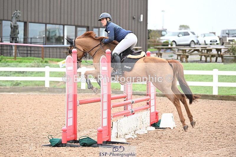 241023A-110715-00461 - Cls 1 British Novice and 90cm Open