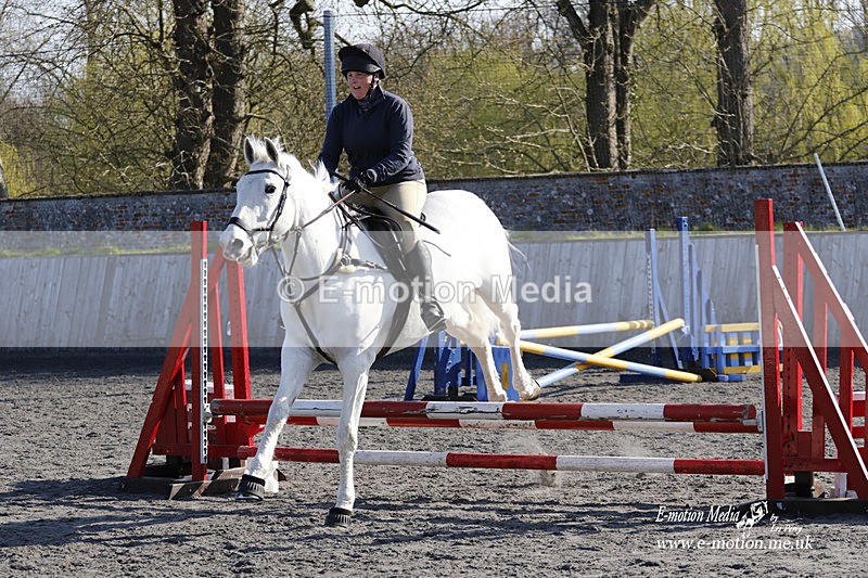_EST0213 - Bourne Valley Riding Club Winter Showjumping 27/03/22