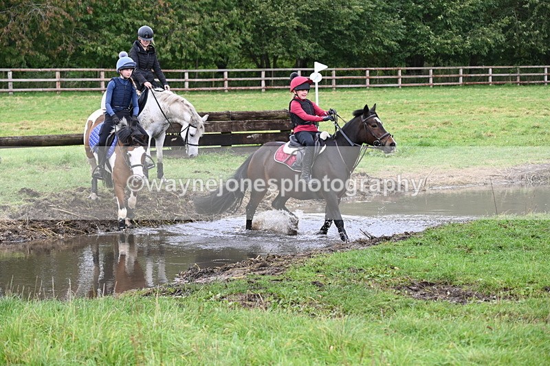 WJ6_6156 - Time at Photographer 12:41 to 13:05