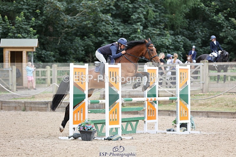 250705A-164858-16219 - Cls 37 1.05m Amateur Quali