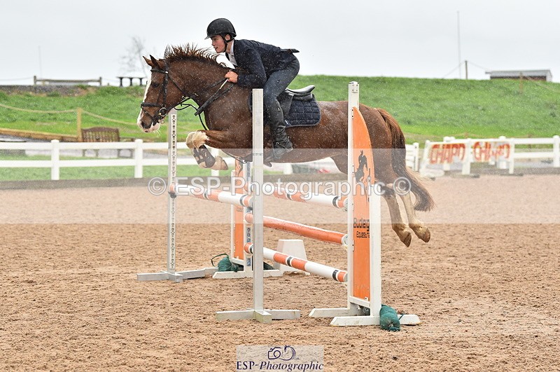 231028A-133638-01722 - Cls 4 Newcomers & 1m Open