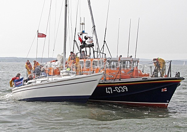 100411 JLP SAILING CLUB - RNLI IMG_0507 - APRIL 11th 2010 - JLP SAILING CLUB & RNLI