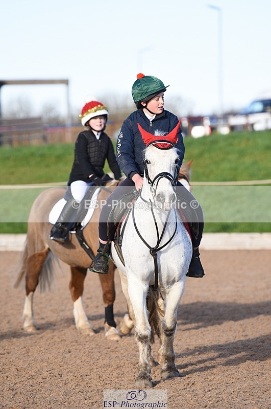 231202A-123630-01492 - Pairs