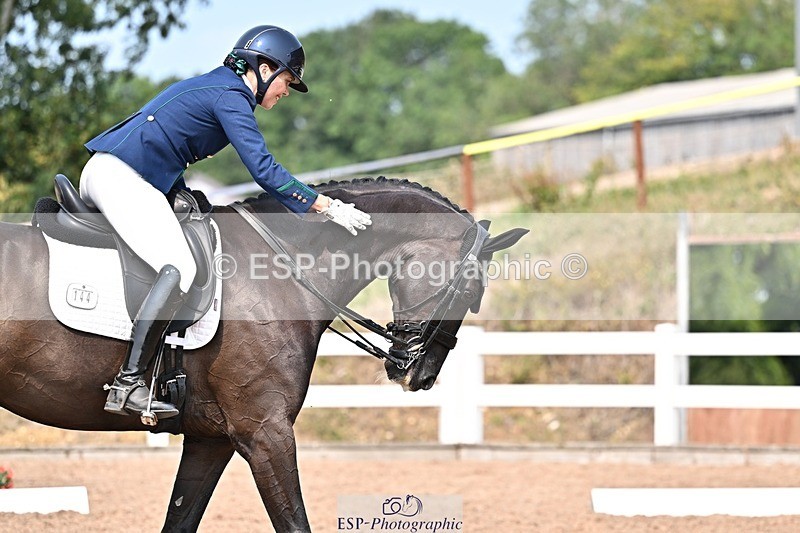 250816-144324-05460 - 144-Hayley.JamesKingstone-W