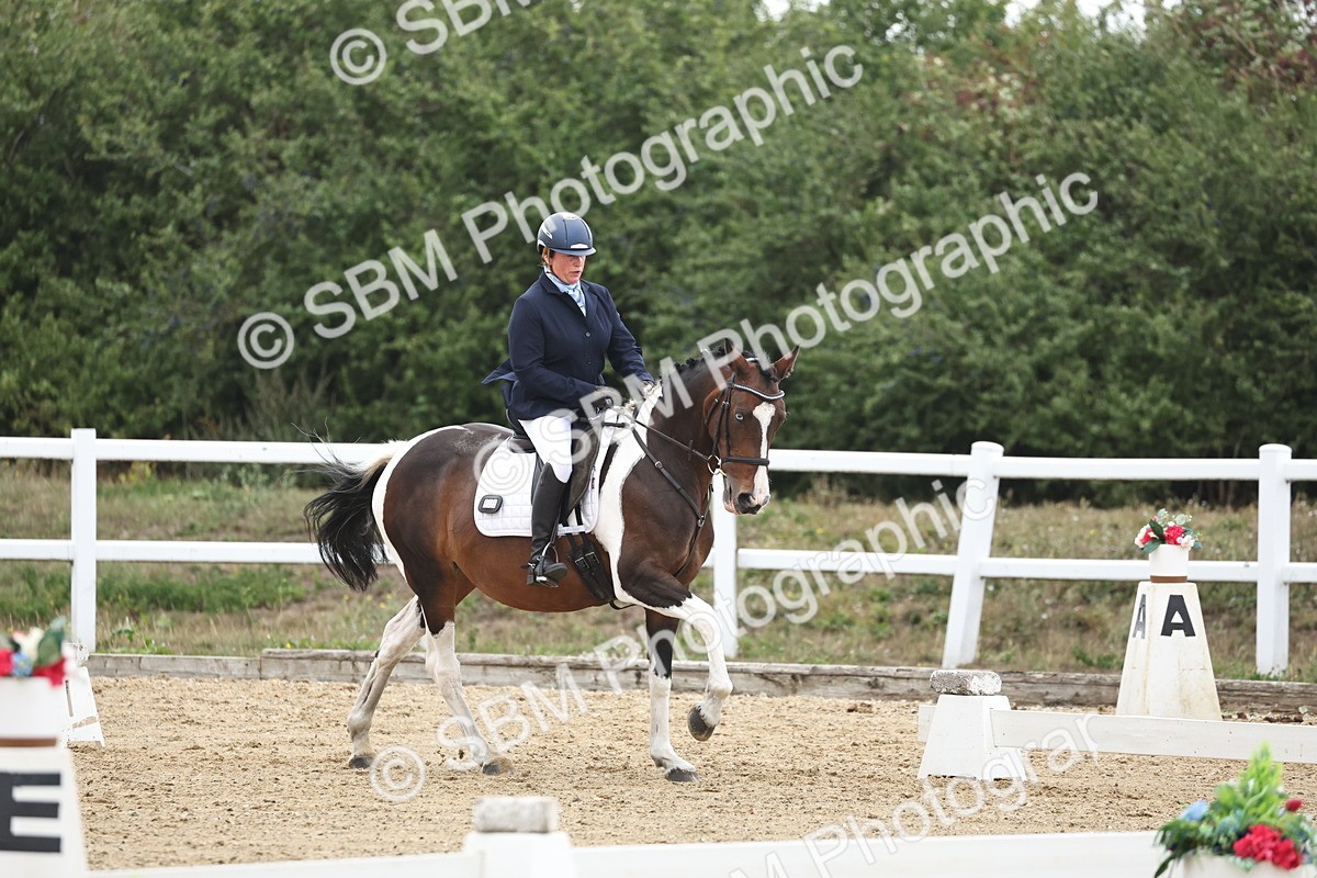 SBM_003872 - Class 8 - Novice 3 Champs