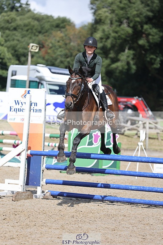 250829A-140910-01886 - Cls 8 95cm Amateur Quali