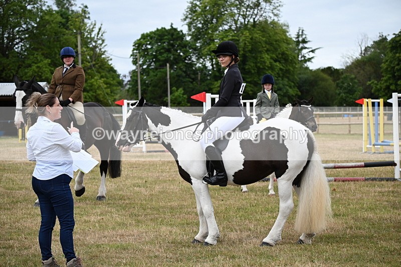 WJ6_3901 - Class 9 Tack & Turnout