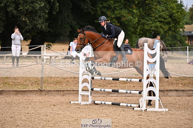 250817A-104616-03925 - Cls 16 Snr British Novice