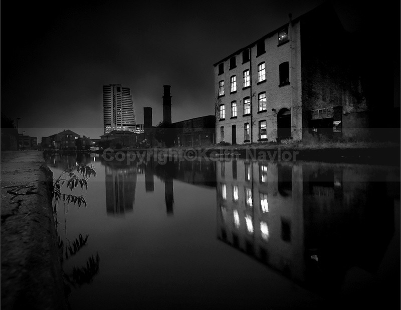 Bridgewater Place mono - 2009
