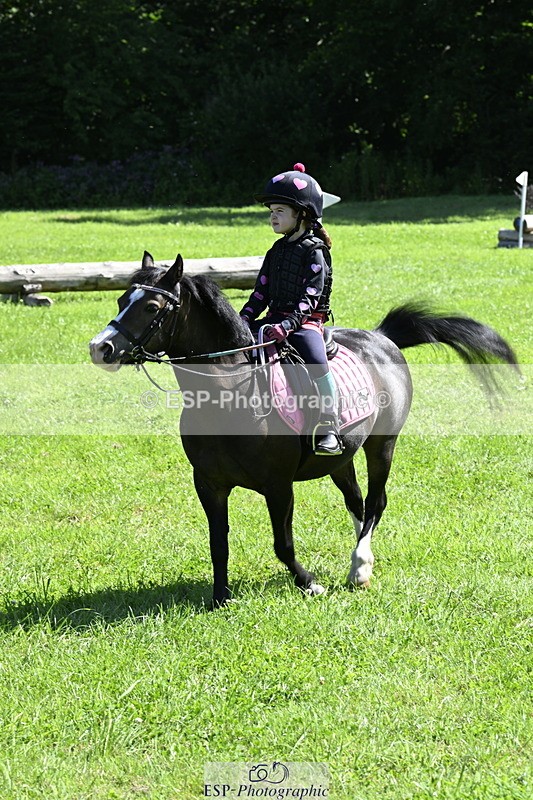 240728B-101552-00610 - Theo's Group XC