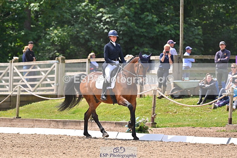 250523A-121845-06823 - C-281-Holly.Morris-NADIR.DE.LEAU