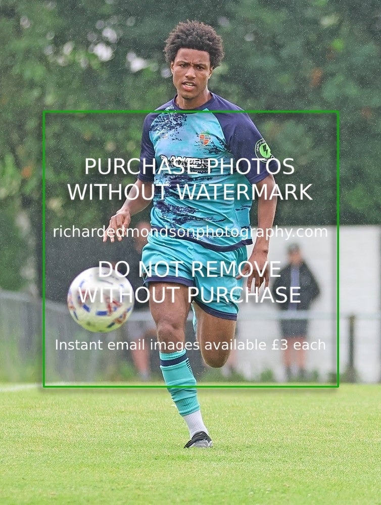 533A5037 - Kendal Town vs Morecambe (4/7/26)