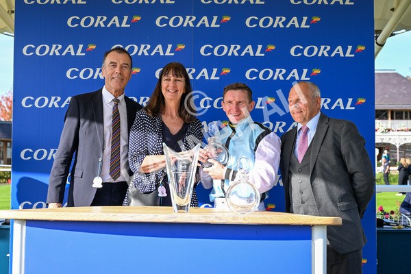 111025-Race 3-Laazm-0478 - Race 3 Coral 'Daily Reward Shaker' For Free Nursery Handicap at York