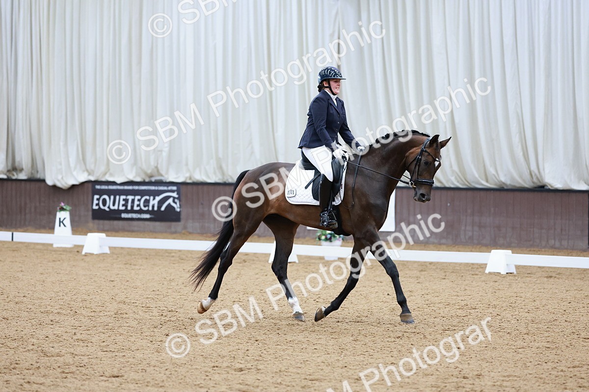 SBM_003512 - Class 1 - Prelim 6 - 10.40-11.50